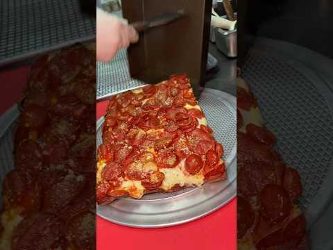 The BEST Detroit-style pizza in NYC! 