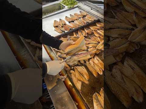 İstanbul'un En Kalabalık Balık Ekmek Teknesi