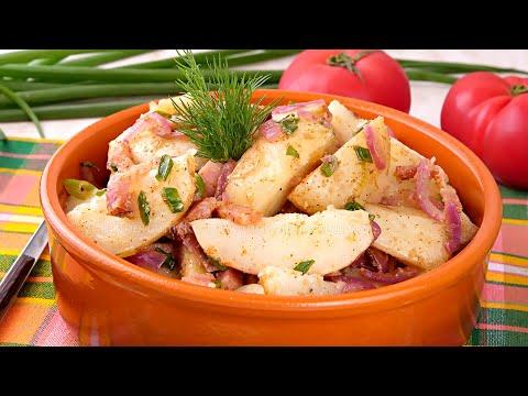 Теплый картофельный салат с красным луком и копченой грудинкой! Национальное блюдо немецкой кухни!