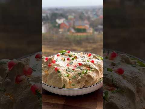 Из самых обычных продуктов можно приготовить вкуснейшее блюдо из грузинской кухни)￼