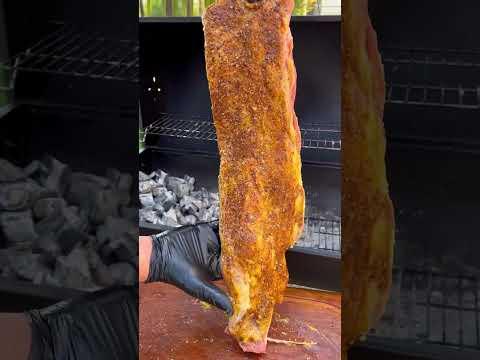 Costillar de cerdo con salsa bbq