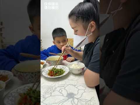 Chinese Boy Is Confused As To How Chinese Girl Will Drink Soup