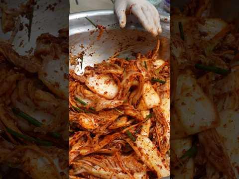 배추 겉절이, 보쌈 | Fresh Kimchi, Boiled pork belly