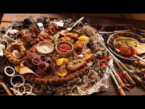 Гастрономический фестиваль стартовал в Армении. Лучшие повара страны готовят блюда из мяса ягненка