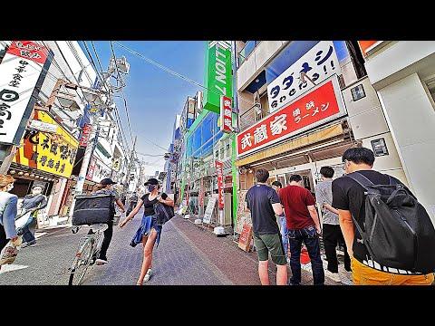 人気ラーメン店昼のスーパーラッシュ！三位一体の高速回転で行列を捌く職人技！A lively ramen shop in Japan