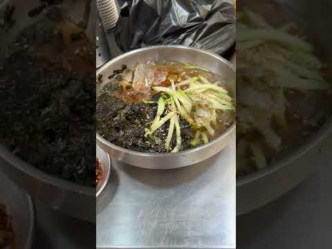 Уличная еда в Сеуле Сколько стоит Необычный холодный суп