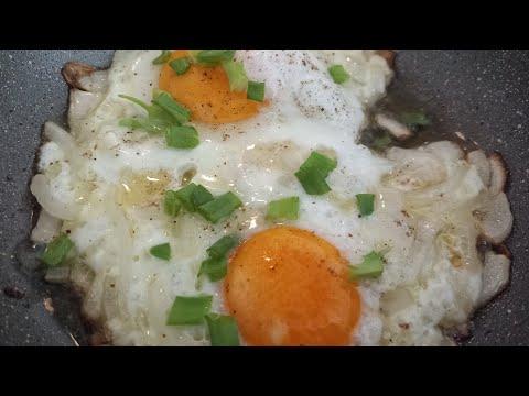 Не поверите как это ВКУСНО! Обалденный быстрый завтрак из яиц и лука! Обязательно готовить!