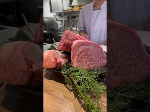 The INNOCENT CARVERY, a yakiniku restaurant in Tokyo with fun butchering performances