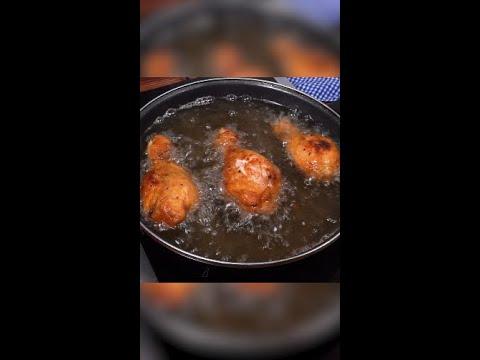 Cómo freír pollo con agua, sin SALPICADURAS ni ACEITE quemado 