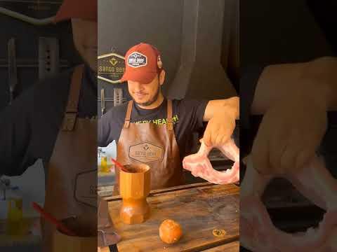 (Vídeo completo no canal!) O jeito mais fácil de fazer Costelinha de porco na churrasqueira!