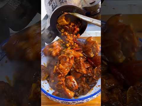 Asian street food 烤鸡