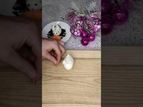 Кролик из яйца. Заяц из яйца. Как сделать кролика из яйца.