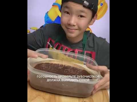 Полезный шоколадно-банановый торт