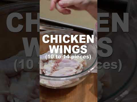 Easy oven-baked chicken wings #shorts