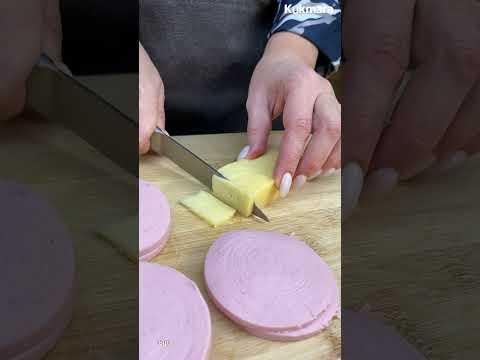 ОЛАДЬИ с колбасой и сыром | Рецепт от KUKMARA